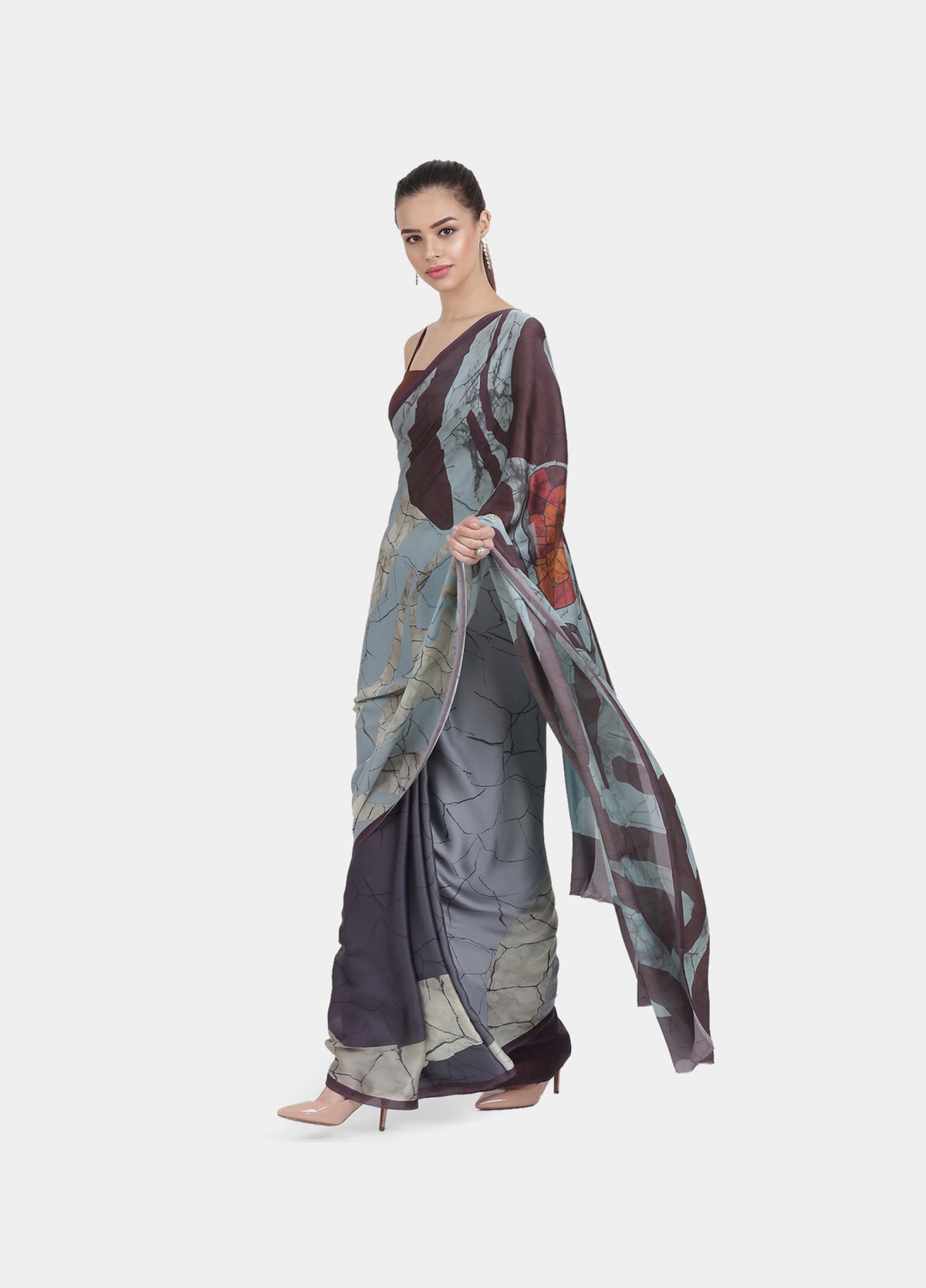 The Moody Marti Sari